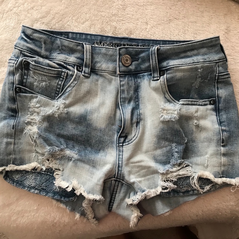Acid Wash Style American Eagle Hi-Rise Shortie